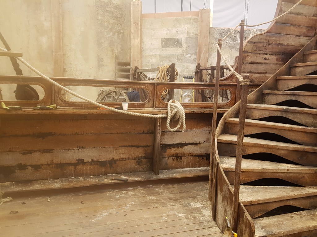 Dracula BBC-Netflix series, the Demeter ship, wood effect, 2019 3.